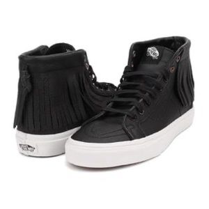 VANS | Women’s Size 7.5 Sk8-Hi Moc Hight Top Lace Up Skateboarding Shoes